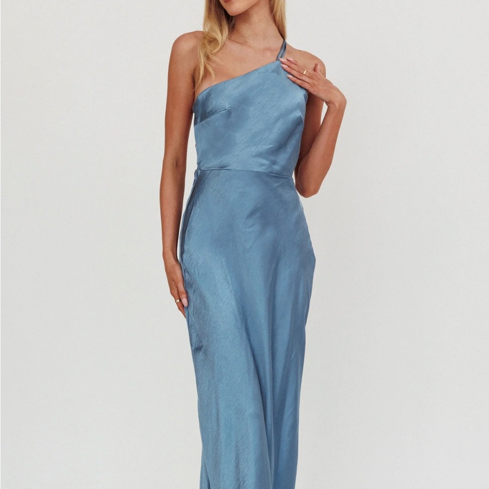 Selfie Leslie One-Shoulder Satin Dress in midnight blue